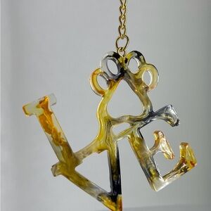 Calico resin love keychain